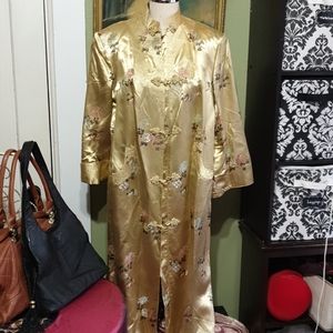 Drop dead gorgeous vintage silk duster